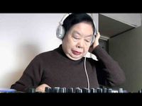 Cụ bà DJ già nhất châu Á