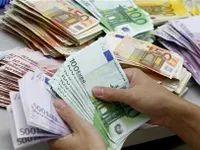 Đồng Euro tăng giá mạnh so với USD