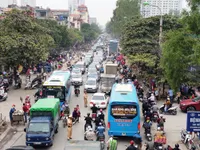 Đường 70 ùn tắc kinh hoàng, người dân khốn khổ