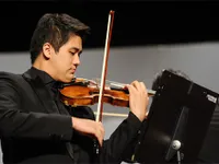 Nghệ sĩ Bùi Công Duy độc tấu 4 bản concerto nổi tiếng