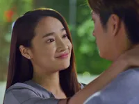 Tuổi thanh xuân 2 - Tập 32: Tràn ngập khoảnh khắc ngọt ngào giữa Junsu (Kang Tae Oh) và Linh (Nhã Phương), Phong (Mạnh Trường) vẫn ôm trái tim bên lề