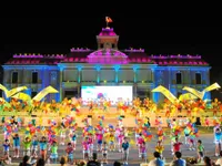 Tưng bừng “quẩy nắng” tại Festival biển Nha Trang 2017