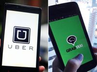 Sắp hết thời hạn thí điểm, tương lai nào cho Grab và Uber tại Việt Nam?