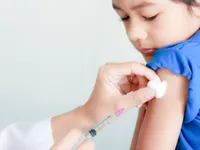 Trào lưu bài trừ vaccine của các “mẹ bỉm sữa”