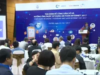 Hưởng ứng ngày sử dụng an toàn Internet 2017