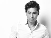 Jung Woo Sung ngập trong 'đống' phim