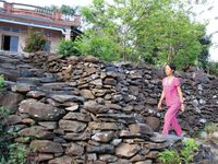 Độc đáo ngôi làng với những công trình xếp đá ở Phú Yên