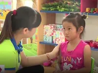 Những đứa trẻ bơ vơ tìm con chữ ở khu tái định cư làng chài