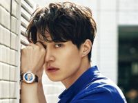 Lee Dong Wook hấp dẫn khó cưỡng trên bìa tạp chí Arena Homme Plus