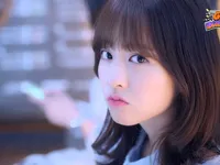 Park Bo Young 'phát hoảng' khi fan đòi an ủi vì uống rượu rồi lái xe