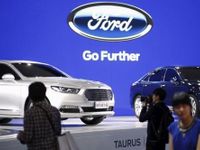 Mexico yêu cầu Ford bồi thường khi rút dự án về Mỹ