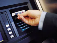 Bắt nhóm người Trung Quốc vào Việt Nam trộm tiền từ cây ATM