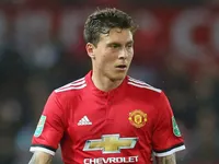 Đón Tottenham, Mourinho lo ngay ngáy khi sử dụng &apos;tội đồ&apos; Lindelof