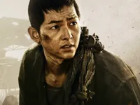 Ngắm hình ảnh phủi bụi 'chất lừ' của Song Joong Ki trong phim mới