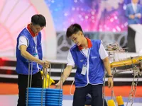 Tinh thần Asobi thể hiện ngay từ đêm mở màn chung kết Robocon Việt Nam 2017