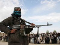 Afghanistan: Taliban bắt cóc hàng chục dân thường