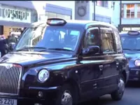 Taxi truyền thống Black Cab - Biểu tượng của London