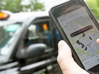 Dừng cấp phép thí điểm taxi công nghệ