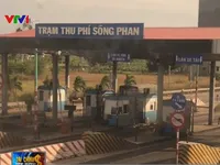 25 trạm thu phí không dừng vẫn án binh bất động sau 1 năm