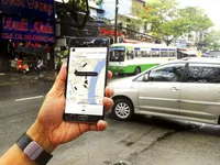 Lúng túng trong quản lý Uber và Grab tại Việt Nam