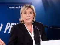 Ứng viên Le Pen gây thiệt hại 5 triệu EUR do bê bối việc làm khống