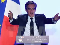 Uy tín của ứng cử viên Tổng thống Pháp Francois Fillon sụt giảm mạnh