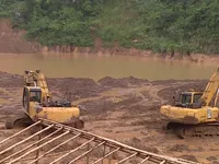 Thâm nhập mỏ vàng lậu ở Hòa Bình