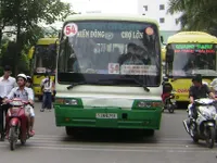 Người dân TP.HCM đi xe bus ngày càng nhiều