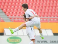 Vietnamese female footballers win bronze at AFF champs