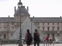 Pháp di dời các tác phẩm trong bảo tàng Louvre do lo ngại ngập lụt