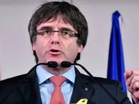 Ông Puigdemont không về, Nghị viện Catalonia hoãn bổ nhiệm vô thời hạn