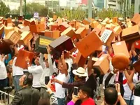 Sôi động lễ hội trống Cajon tại Peru