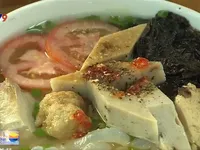 Lạ miệng với bún cá sứa Nha Trang