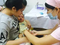 Tư vấn quy trình tiêm vaccine an toàn