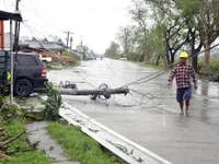 Gần 10.000 người Philippines phải sơ tán tránh bão Yutu