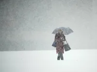 Miền Đông Bắc nước Mỹ hứng trận bão tuyết đầu tiên trong năm 2018