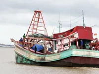 Công khai hàng chục tàu cá vi phạm IUU