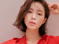 Shin Se Kyung đẹp mơ màng trong bộ ảnh mới