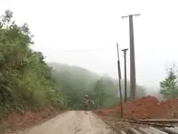 Hoàn thành khắc phục điện lưới phục vụ đồng bào đón Tết