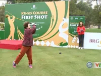 Sự kiện &apos;cú phát bóng đầu tiên&apos; tại sân golf Kings Course