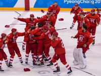 Olympic PyeongChang 2018: Những khoảnh khắc ấn tượng trong ngày thi đấu cuối cùng