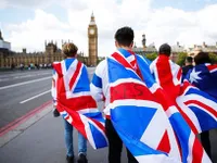 Số công dân châu Âu muốn chuyển sang quốc tịch Anh tăng đột biến vì Brexit