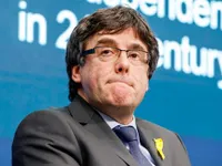 Đức bắt giữ cựu Thủ hiến vùng Catalonia Carles Puigdemont