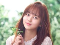 Kim So Hyun thừa nhận là cô gái khù khờ trong tình yêu