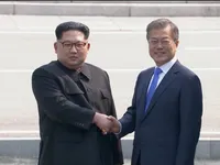 Lịch sử tại bán đảo Triều Tiên: Ông Kim Jong-un bước qua biên giới sang Hàn Quốc