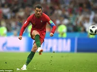 Chiêm ngưỡng cú hat-trick của Ronaldo vào lưới Tây Ban Nha