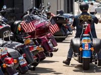 Ông Trump “ngạc nhiên” khi Harley-Davidson tuyên bố chuyển sản xuất ra nước ngoài