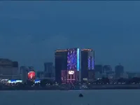 Du thuyền ngắm hoàng hôn ở Phnom Penh