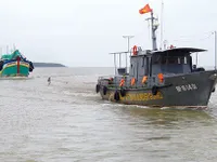 Hải đội 2 cứu nạn thành công tàu cá gặp nạn trên biển