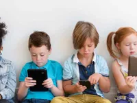 Điện thoại thông minh gây rối loạn tăng động giảm chú ý tuổi mới lớn